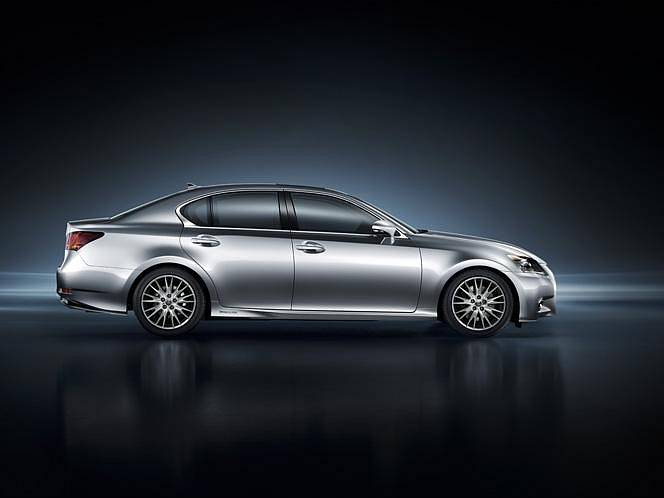 Lexus GS 300h 