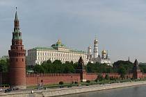Ruští politici považují nové americké sankce za "ránu vzájemným rusko-americkým vztahům".