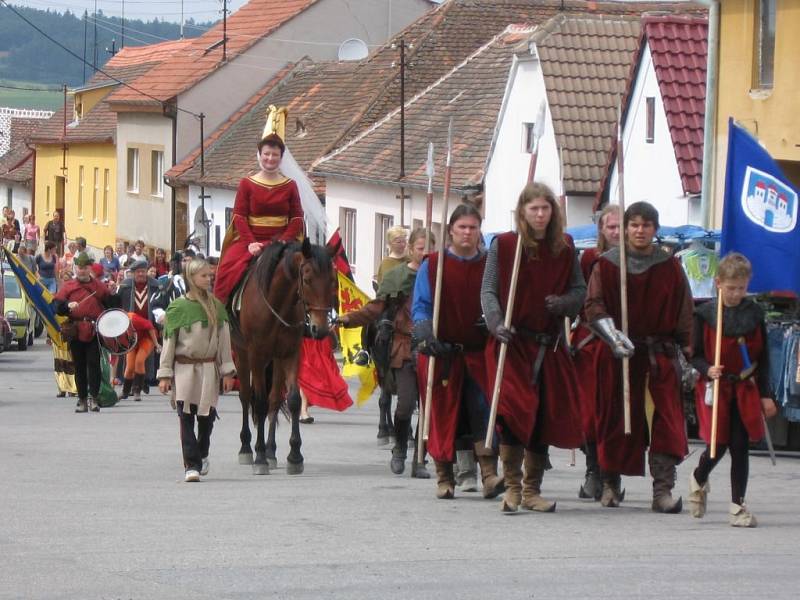 V Jevišovicích slavili povýšení obce na město.