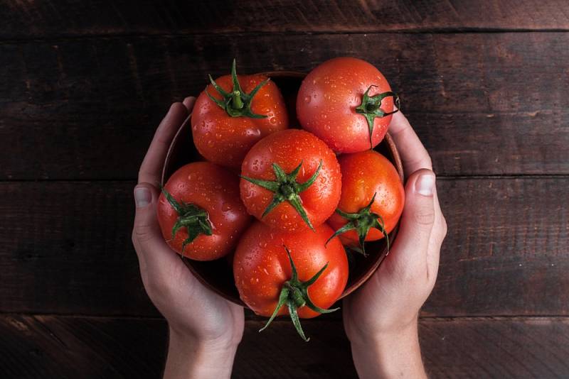 Rajčata jsou oblíbenou surovinou v každé kuchyni.