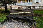 Zabaveno Anofertem, Brandýs nad Labem - lavička