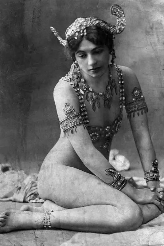 Mata Hari v roce 1910 v Paříži