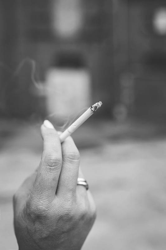 Konečný efekt nikotinu na lidské tělo je ovlivněný mnoha faktory