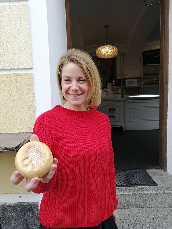 Rodina Barbary Schmidl pekárnu v Durnsteinu vlastní od roku 1780. Pečou s vášní, podle starých rodinných receptů i s novými nápady.