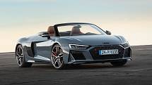 Audi R8 Spyder V10 Plus - 12,5 l l/100 km