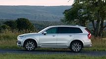 Volvo XC90.