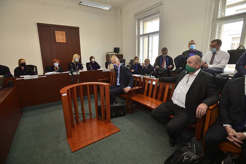 Ostře sledovaný soud ohledně údajných manipulací se sportovními dotacemi. Miroslav Pelta (vpravo).