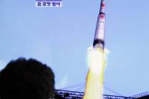 Severní Korea i přes varování Západu pokračuje v testech raket schopných nést jaderné bomby