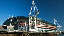 Na nemocnici se dvěma tisíci lůžky se podle britských médií promění také ragbyový stadion Millennium ve velšském Cardiffu.