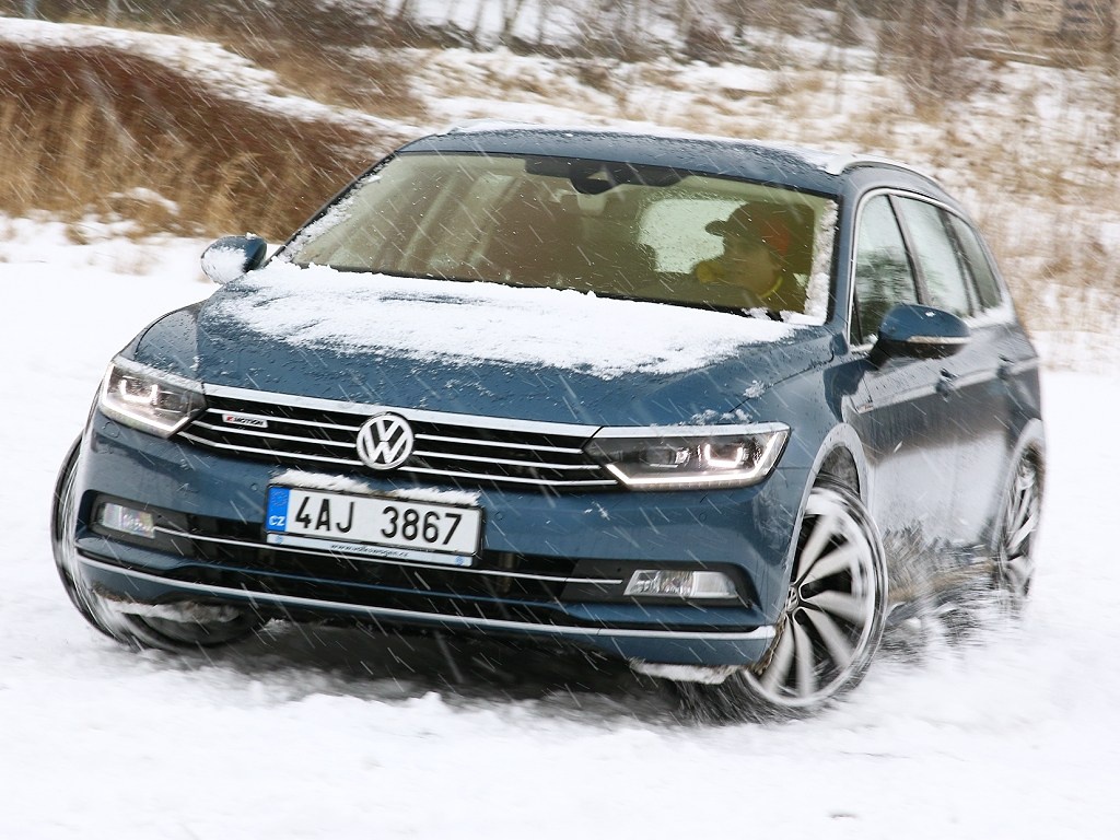 TEST: Nový Volkswagen Passat s "überdieselem" má hodně blízko k dokonalosti  - Deník.cz