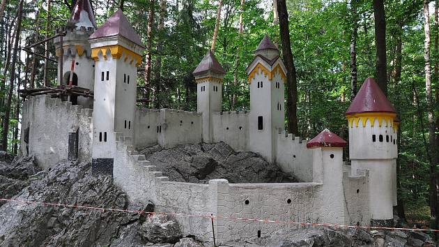 V době covidových omezení byl o Kočičí hrádek zvýšený zájem. Jenže byl poničen, a proto musel být opraven