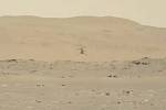 Malý vrtulník Ingenuity agentury NASA 22. dubna 2021 podruhé úspěšně vzlétl a přistál na Marsu.