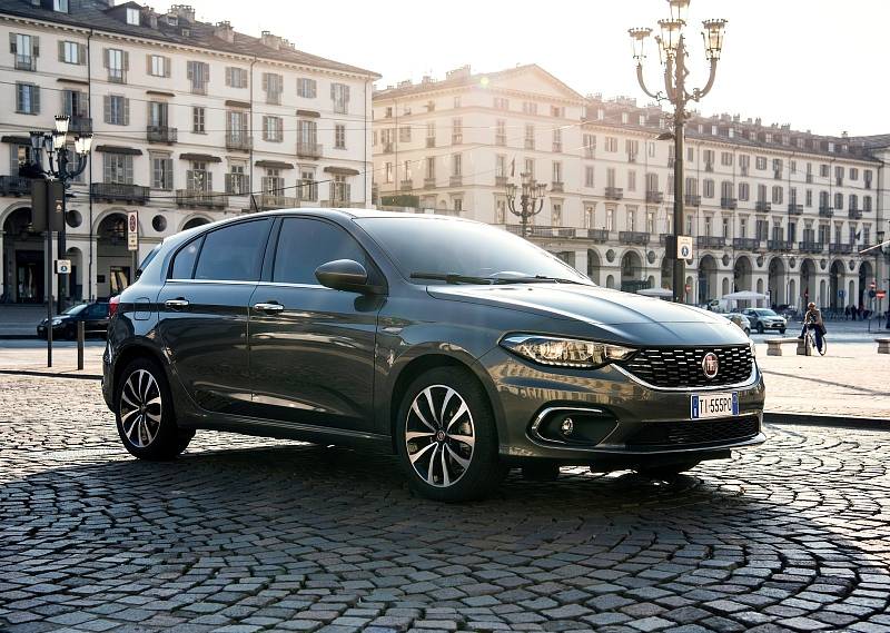 Fiat Tipo ve verzi hatchback - 289 900 Kč