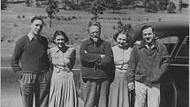 Trockij s americkými obdivovateli v Mexiku nedlouho před svým zavražděním, 1940