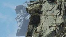 Tvář starého muže připomínaly skalní výstupky na vrcholu newhampshirského Cannon Mountain. Odpadly v roce 2003. Profil lze dosud najít například na tamních platidlech či známkách.