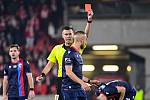 Luděk Pernica from Pilsen receives a red card in a match with Slavia.