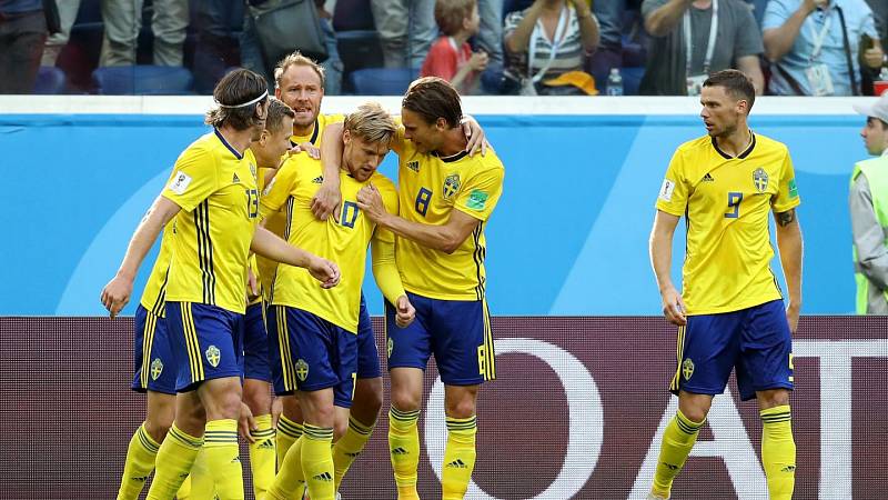 Švédsko slaví postup do čtvrtfinále.