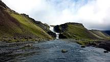 Největším evropským národním parkem je islanský Vatnajökull. Rozkládá se na stejnojmenném ledovci. Nabízí ale pohled nejen na ledovou krásu.