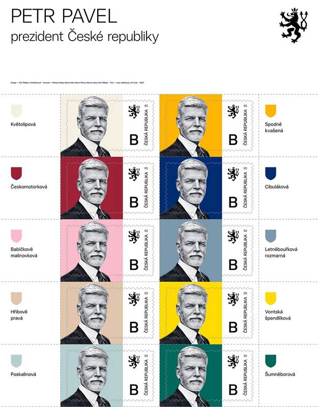Náhled „výplatního poštovního aršíku“, který obsahuje 10 různých známek s portrétem prezidenta republiky Petra Pavla