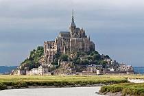 Chrám na ostrově Mont Saint-Michel