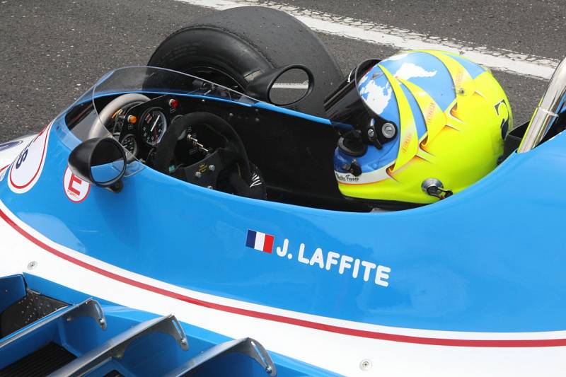 Tento monopost svého času pilotoval i Jacques Laffite