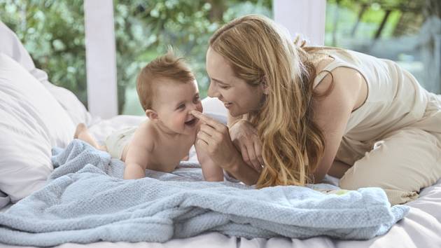 Dětskou kosmetiku s vůní mandlového oleje milují miminka i maminky