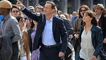 Tom Hanks a Felicity Jones ve filmu Inferno (2016)