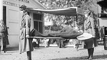 Španělská chřipka zasáhla v letech 1918 až 1920 celý svět a přinesla desítky milionů mrtvých
