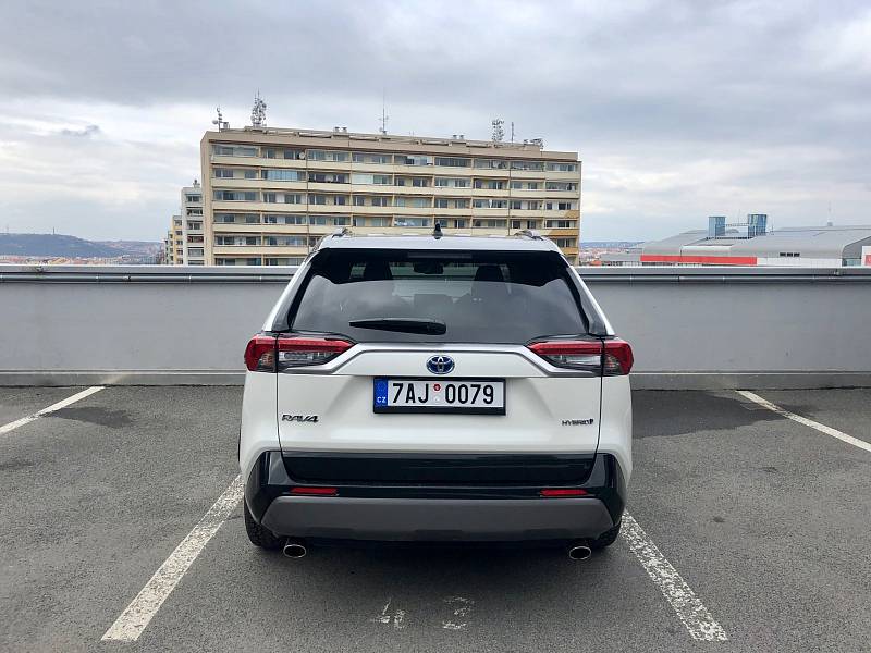 Test Toyota RAV4 Hybrid