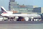 Lockheed L-1011-385-1 TriStar 1 N726DA Delta Air Lines na letišti v Montrealu v červenci 1984