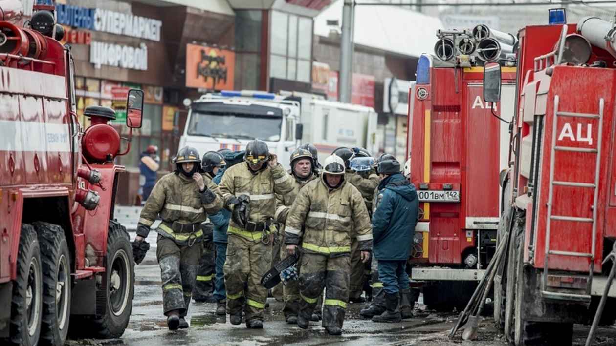 Při požáru v nočním klubu v Rusku zemřelo nejméně patnáct lidí
