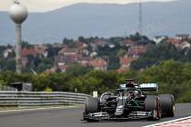 Lewis Hamilton z Mercedesu v kvalifikaci na Velkou cenu Maďarska.