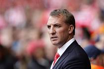 Trenér Liverpoolu Brendan Rodgers už ví, že kritizovat rozhodčí se nevyplácí.