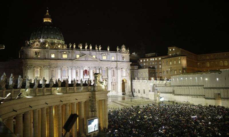  Římskokatolická církev má nového papeže.