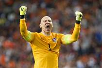 Nečekaná radost. Američané porazili Nizozemce 4:3, z čehož měl radost i brankář Brad Guzan