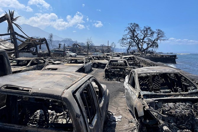 Město Lahaina požáry na havajském ostrově Maui prakticky zcela zničily