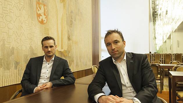Dříve sportovci, nyní politici. Jakub Janda (vlevo) a Milan Hnilička.