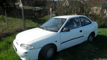 Tento Hyundai Accent se draží od 6 650 Kč