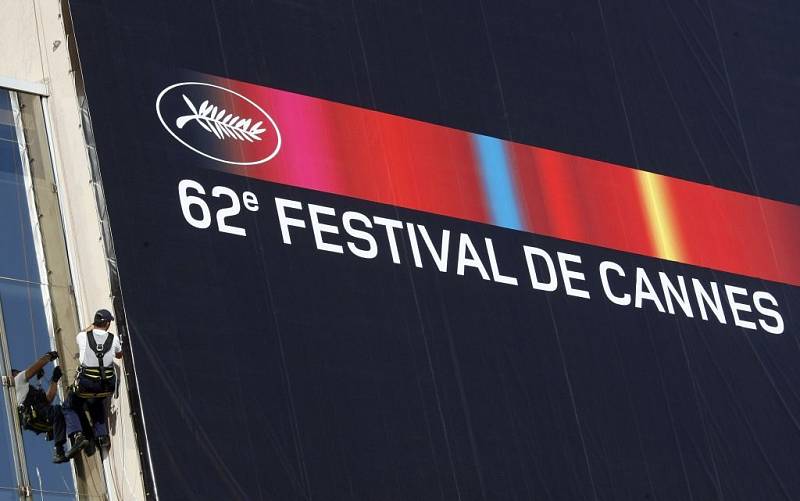 Vrcholící přípravy na 62. ročník největší a nejprestižnější světové filmové přehlídky v jihofrancouzském Cannes