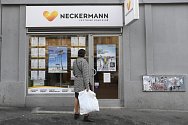 O budoucnosti české cestovní kanceláře Neckermann (na snímku z 25. září 2019 je prodejní místo v Praze), pobočce zkrachovalé britské CK Thomas Cook, se v současnosti vyjednává