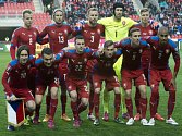 Čeští fotbalisté před bitvou s Lotyšskem.