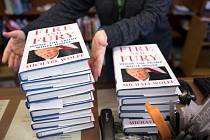 Kontroverzní kniha novináře Michaela Wolffa Oheň a hněv: Uvnitř Trumpova Bílého domu (Fire and Fury: Inside the Trump White House)