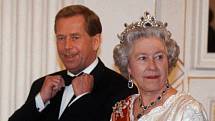Britská královna Alžběta II. a český prezident Václav Havel