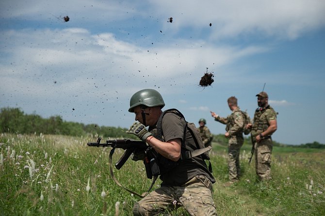 Ukrajinští vojáci. Ilustrační snímek