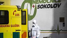 Nemocnice Sokolov při boji proti pandemii v době koronaviru 24. února v Sokolově.