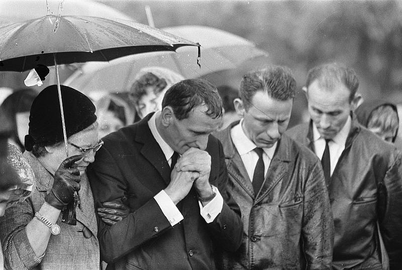 Pohřeb obětí požáru obchodního domu L'Innovation v Bruselu, 30. května 1967