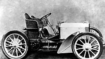 Vozy s označením Mercedes používal Jellinek především k závodům