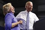 Joe Biden a Hillary Clintonová