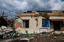 Ukrajinská obec Krasnohorivka (na s nímku z května 2023) byla pod kontrolou povstalců od roku 2014.