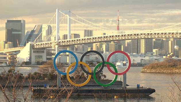 Šéf olympijského hnutí Thomas Bach i japonští představitelé tvrdí, že hry určitě budou.
